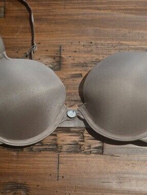 DKNY Molded T-Shirt Bra in Taupe 32B